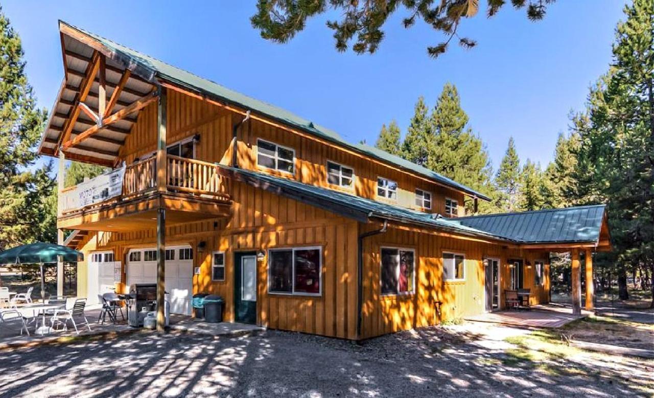 Diamondstone Guest Lodges Ла Пайн Екстериор снимка